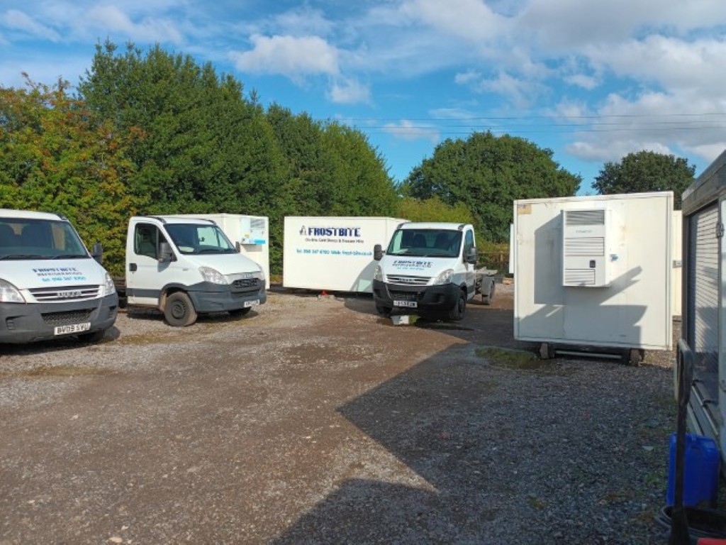 Frostbite Refrigeration emergency fridge trailer hire in Northwich for commercial cold storage support